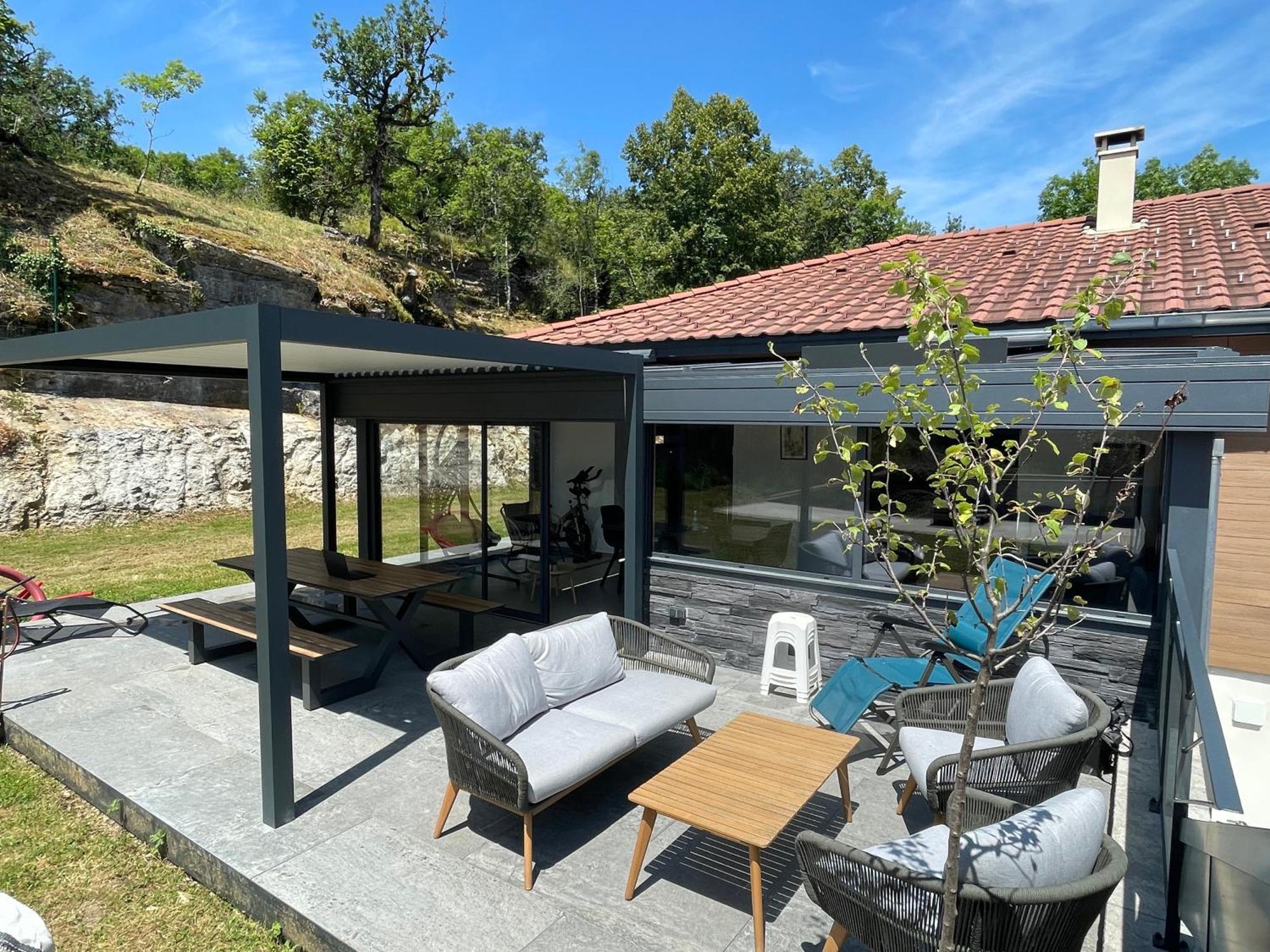 Maison Cosy A La Montagne Chatillon-en-Michaille Exteriör bild